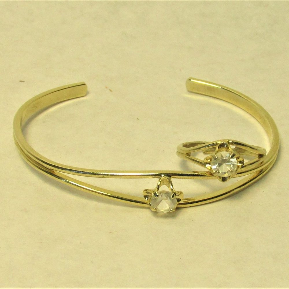 Bracelet and Ring Set Faux Diamond.